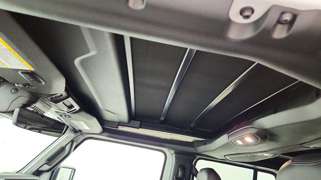 2024 Jeep Wrangler 4xe High Altitude 4x4 - 23100385 - 20