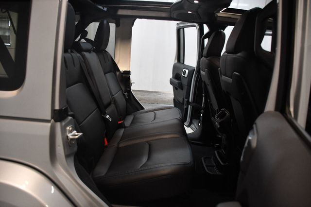 2024 Jeep Wrangler 4xe High Altitude 4x4 - 23072871 - 38