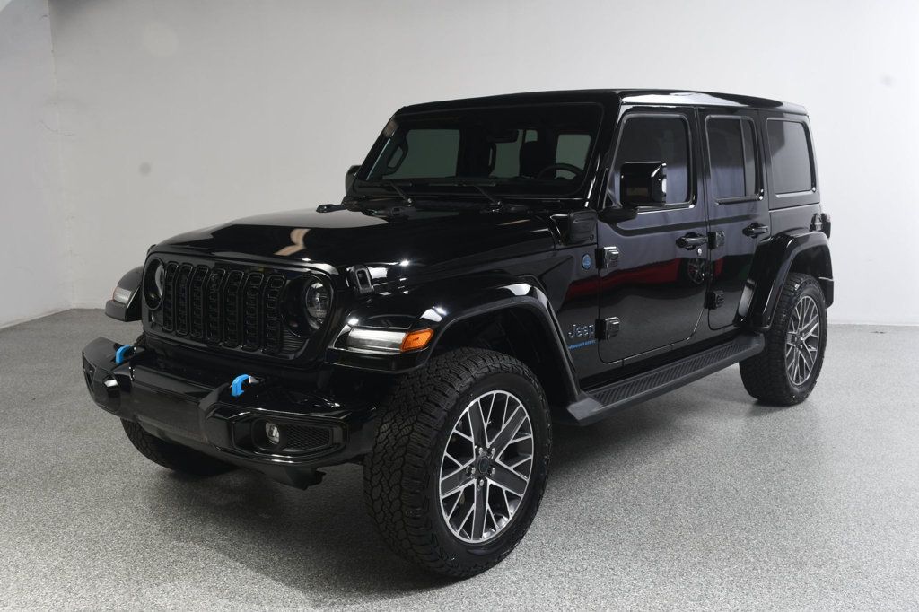 Jeep Wrangler photo 4