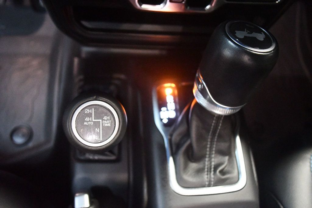 Jeep Wrangler photo 69