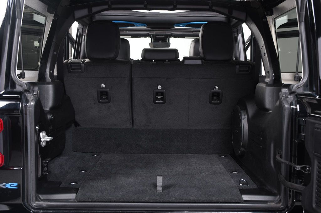 Jeep Wrangler photo 78