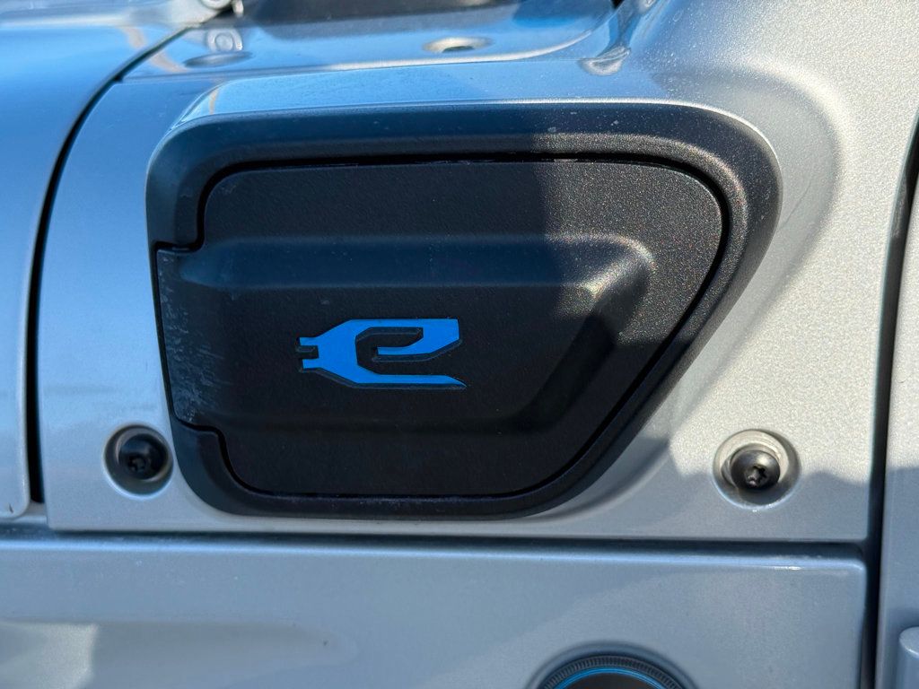 2024 Jeep Wrangler 4xe High Altitude 4x4 - 22963690 - 9