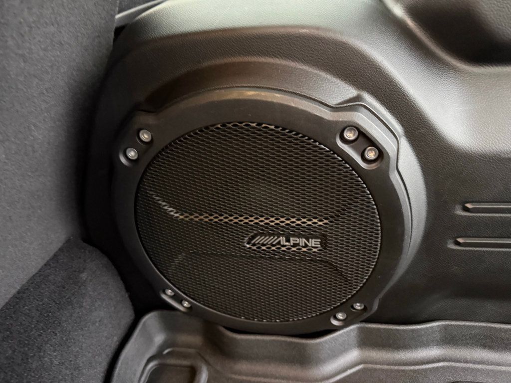 2024 Jeep Wrangler 4xe High Altitude 4x4 - 22963690 - 30