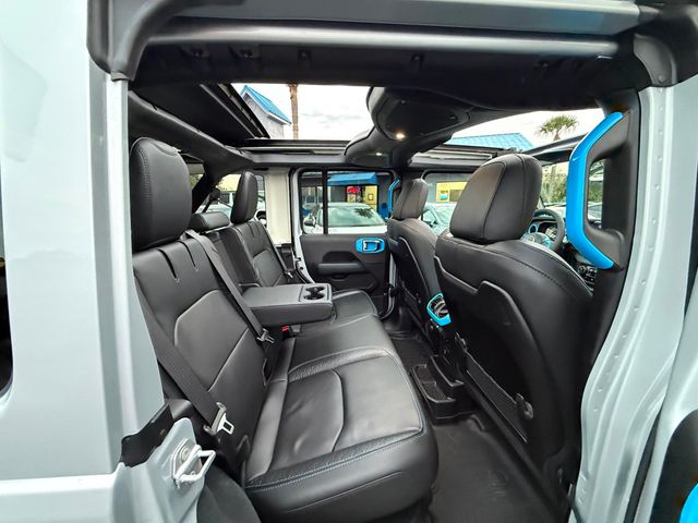 2024 Jeep Wrangler 4xe High Altitude 4x4 - 22963690 - 31
