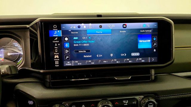 2024 Jeep Wrangler 4xe High Altitude 4x4 - 23102035 - 17