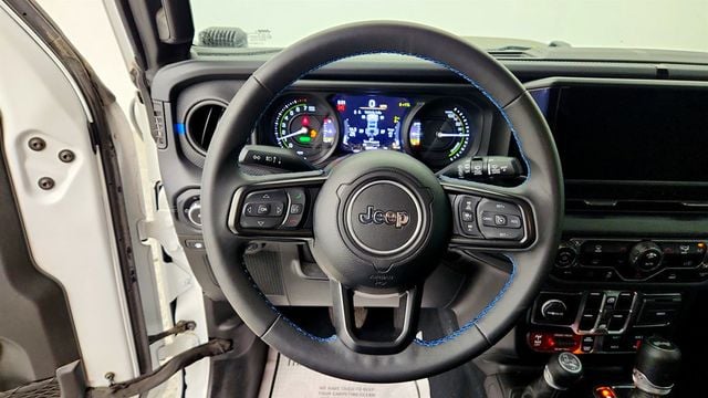 2024 Jeep Wrangler 4xe Rubicon 4x4 w/ Black 3-Piece Hard Top & Plug-In Hybrid - 23040984 - 12