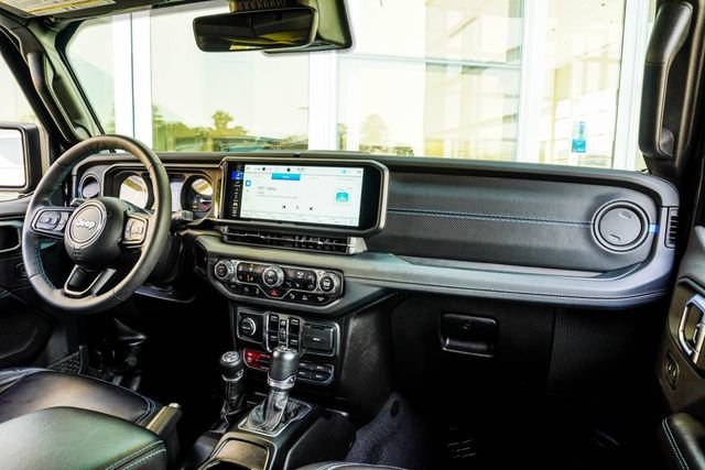 2024 Jeep Wrangler 4xe Rubicon X 4x4 - 22993551 - 17