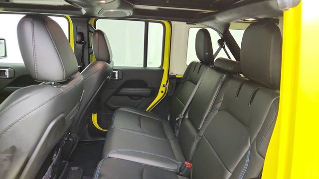 2024 Jeep Wrangler 4xe Rubicon X 4x4 - 23098954 - 21