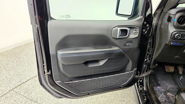2024 Jeep Wrangler 4xe Rubicon X 4x4 - 23100326 - 9