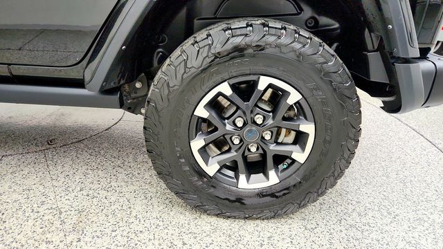 2024 Jeep Wrangler 4xe Rubicon X 4x4 - 23100326 - 8
