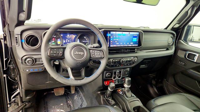 2024 Jeep Wrangler 4xe Rubicon X 4x4 w/ Nappa Leather, Alpine Audio & Steel Bumpers - 23100326 - 11