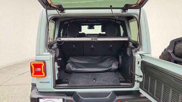 2024 Jeep Wrangler 4xe Rubicon X 4xe w/ Nappa Leather, Rock-Trac & Off-Road Camera - 23101058 - 22