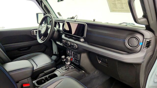 2024 Jeep Wrangler 4xe Rubicon X 4xe w/ Nappa Leather, Rock-Trac & Off-Road Camera - 23101058 - 26