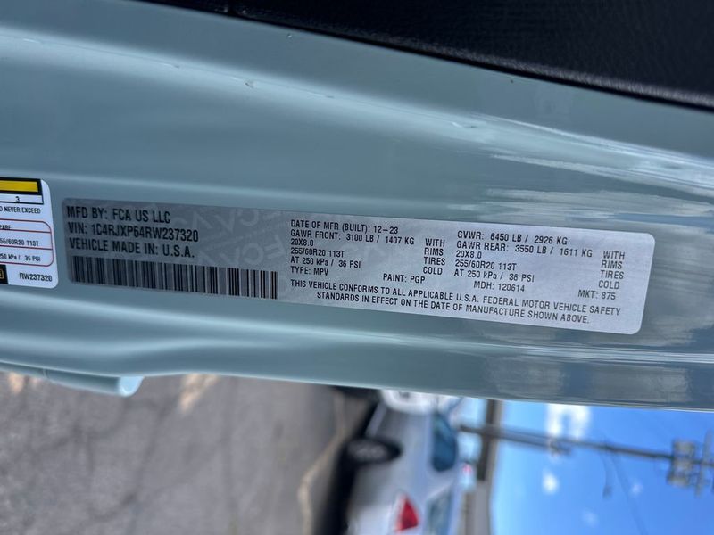 2024 Jeep Wrangler 4xe Sahara 4x4 - 23058259 - 22