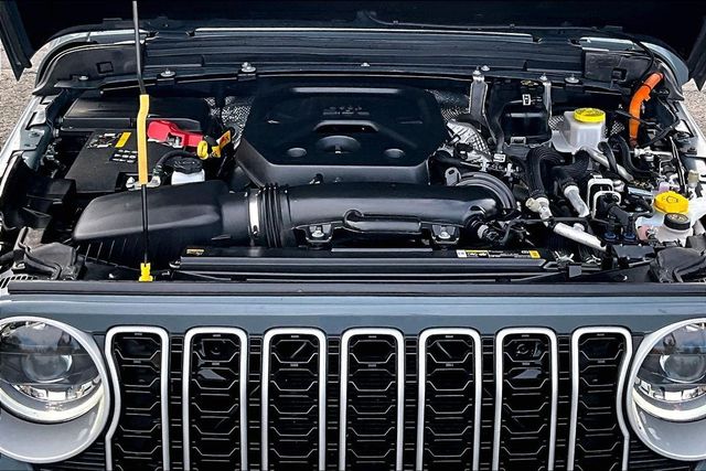 2024 Jeep Wrangler 4xe Sahara 4x4 - 23094781 - 36