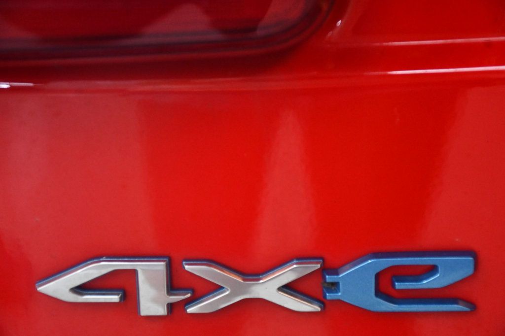 Jeep Wrangler photo 19