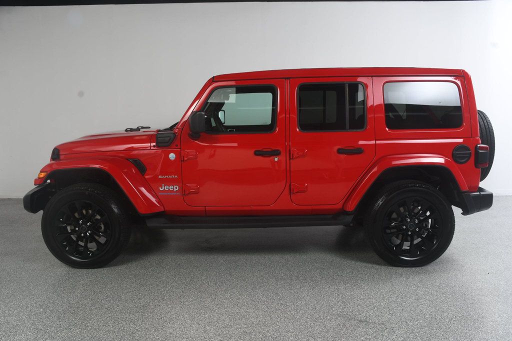 Jeep Wrangler photo 4