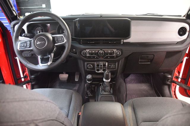 2024 Jeep Wrangler 4xe Sahara 4x4 - 23084816 - 4