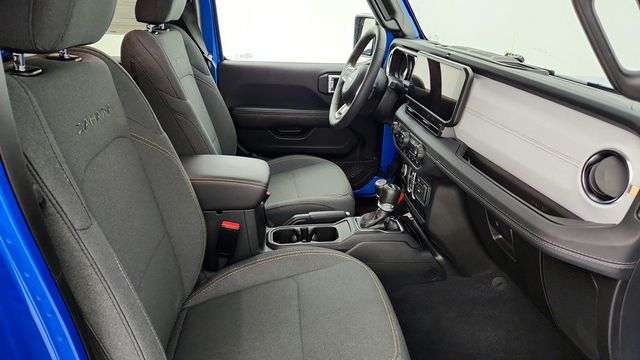 2024 Jeep Wrangler 4xe Sahara 4x4 - 22944213 - 22