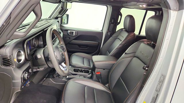 2024 Jeep Wrangler 4xe Sahara 4x4 - 23099049 - 19