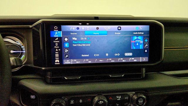 2024 Jeep Wrangler 4xe Sahara 4x4 - 23099949 - 17