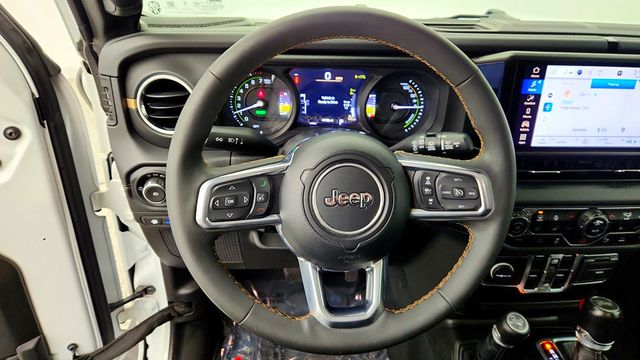 2024 Jeep Wrangler 4xe Sahara 4x4 w/ McKinley Leather Seats, Safety Group & Hard Top - 23102097 - 12