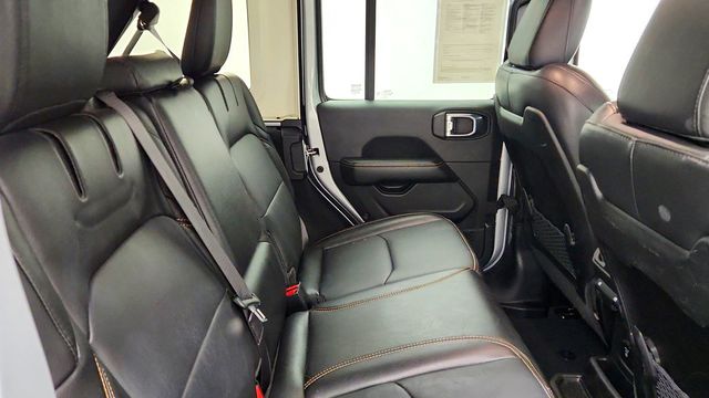 2024 Jeep Wrangler 4xe Sahara 4x4 w/ Sky One-Touch Top, Tech, Safety & Power Seats - 23100388 - 21