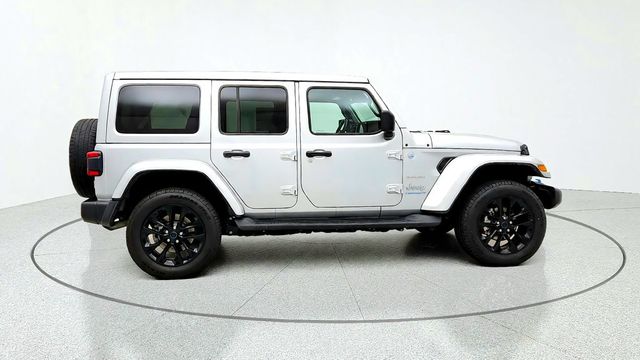 2024 Jeep Wrangler 4xe Sahara 4x4 w/ Sky One-Touch Top, Tech, Safety & Power Seats - 23100388 - 3
