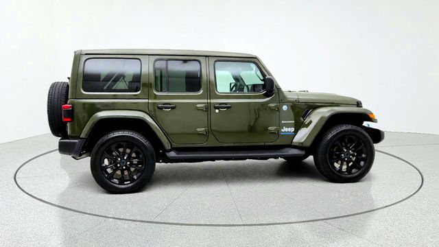 2024 Jeep Wrangler 4xe Sahara 4x4 w/ Sky Power-Top, Technology Group & McKinley Seats - 23102221 - 3