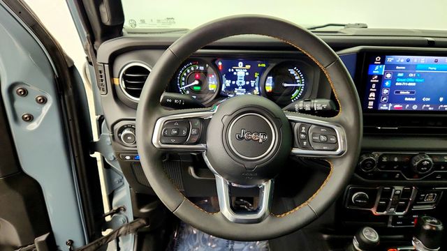 2024 Jeep Wrangler 4xe Sahara 4xe 4x4 w/ McKinley Power Seats, Hardtop & Tow Group - 23100925 - 12
