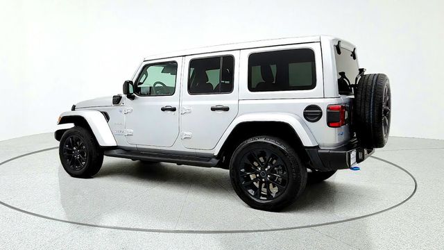 2024 Jeep Wrangler 4xe Sahara 4xe w/ Sky One-Touch Top, Power Seats & 20'' Wheels - 23100856 - 6