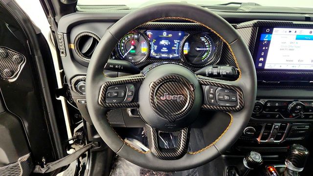 2024 Jeep Wrangler 4xe Sahara 4xe w/ Tech Group, Alpine, Navi & Off-Road Camera - 23100867 - 12