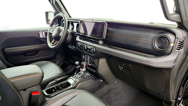 2024 Jeep Wrangler 4xe Sahara 4xe w/ Tech Group, Alpine, Navi & Off-Road Camera - 23100867 - 25