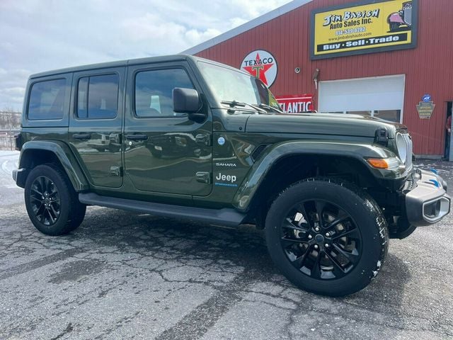 2024 Jeep Wrangler 4xe Sahara with Factory Hard Top and Soft Top $65,350 MSRP - 22986887 - 0