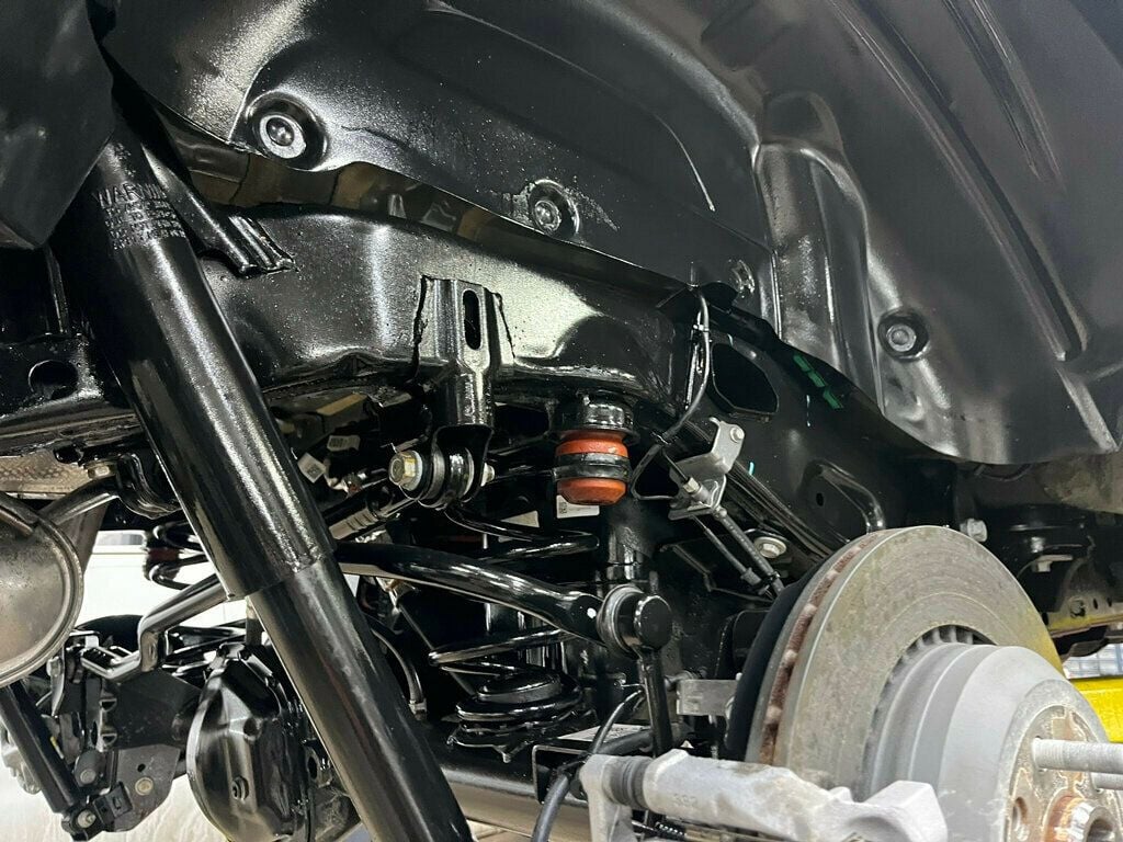 2024 Jeep Wrangler 4xe Sahara with Factory Hard Top and Soft Top $65,350 MSRP - 22986887 - 18