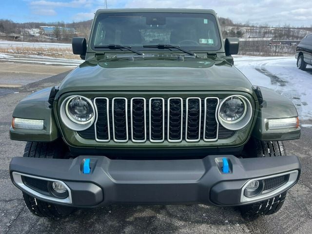 2024 Jeep Wrangler 4xe Sahara with Factory Hard Top and Soft Top $65,350 MSRP - 22986887 - 1