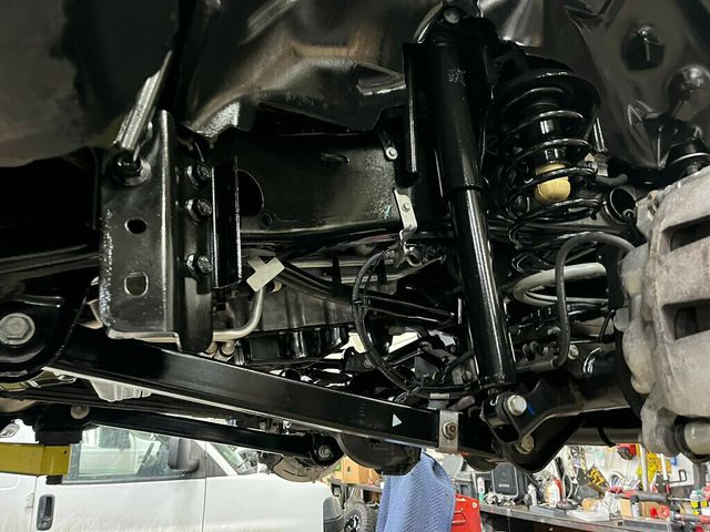 2024 Jeep Wrangler 4xe Sahara with Factory Hard Top and Soft Top $65,350 MSRP - 22986887 - 20