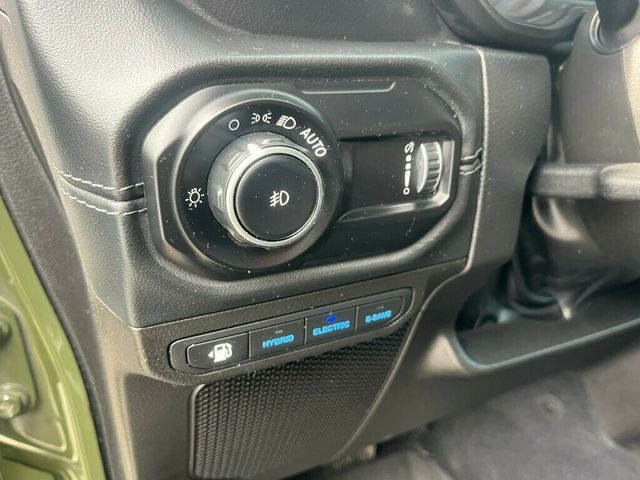 2024 Jeep Wrangler 4xe Sahara with Factory Hard Top and Soft Top $65,350 MSRP - 22986887 - 27