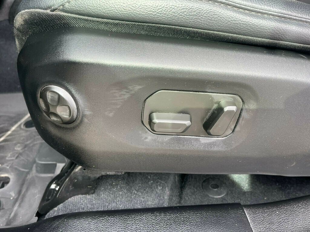 2024 Jeep Wrangler 4xe Sahara with Factory Hard Top and Soft Top $65,350 MSRP - 22986887 - 36