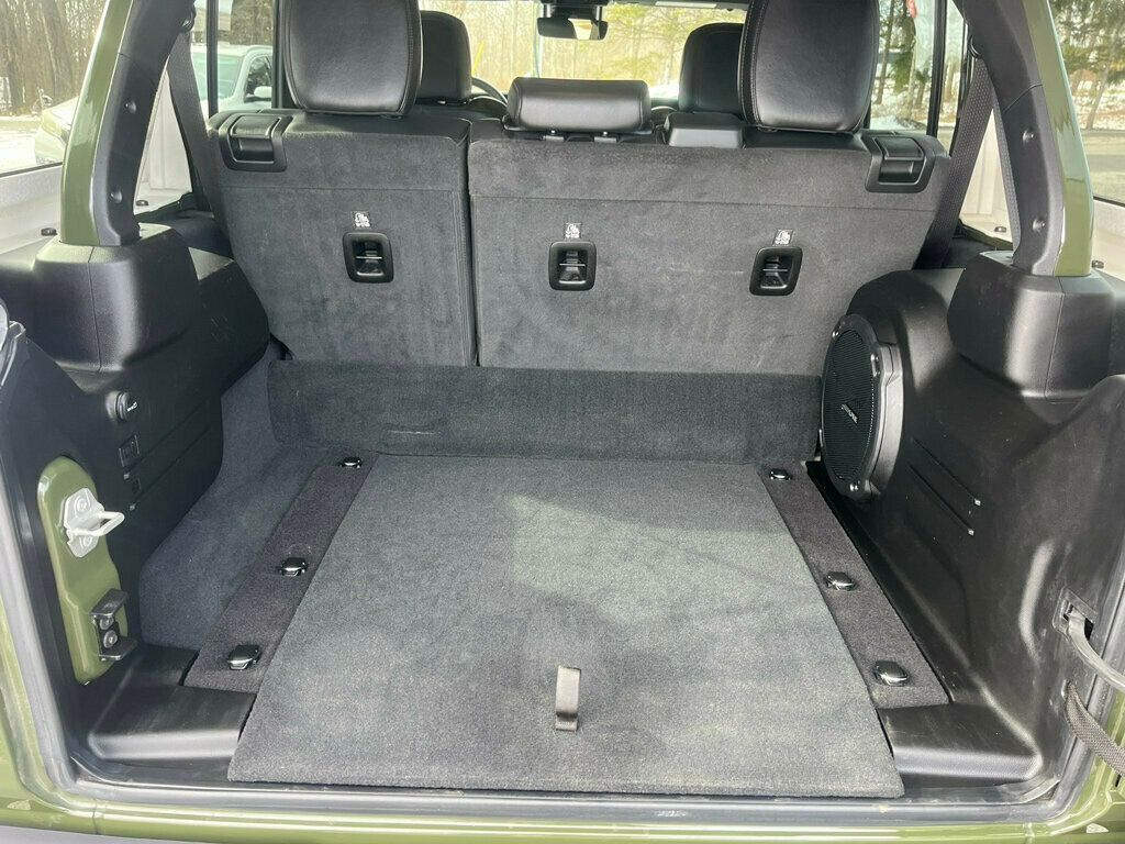 2024 Jeep Wrangler 4xe Sahara with Factory Hard Top and Soft Top $65,350 MSRP - 22986887 - 44