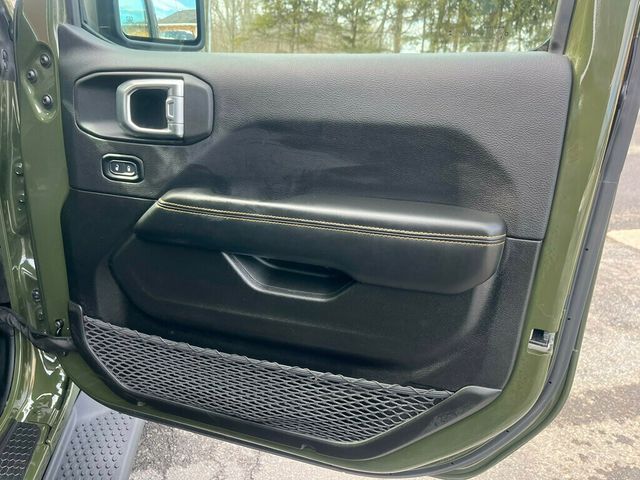 2024 Jeep Wrangler 4xe Sahara with Factory Hard Top and Soft Top $65,350 MSRP - 22986887 - 54