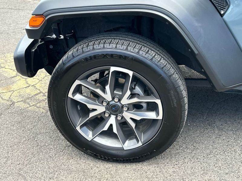 2024 Jeep Wrangler 4xe Sport S 4x4 - 23016416 - 11