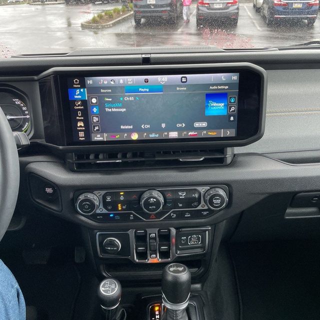 2024 Jeep Wrangler 4xe Sport S 4x4 - 23009354 - 19