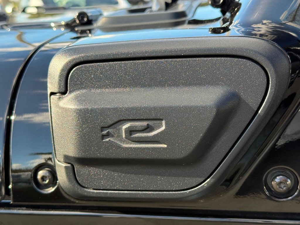 2024 Jeep Wrangler 4xe Sport S 4x4 - 22929650 - 11