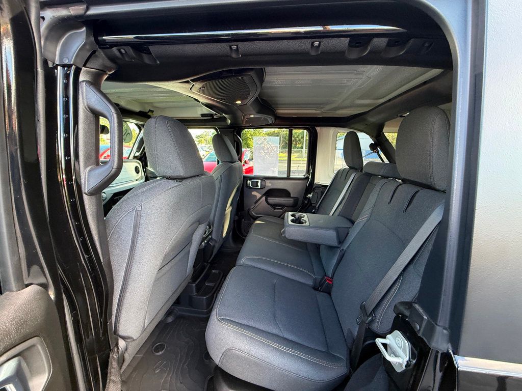 2024 Jeep Wrangler 4xe Sport S 4x4 - 22929650 - 28