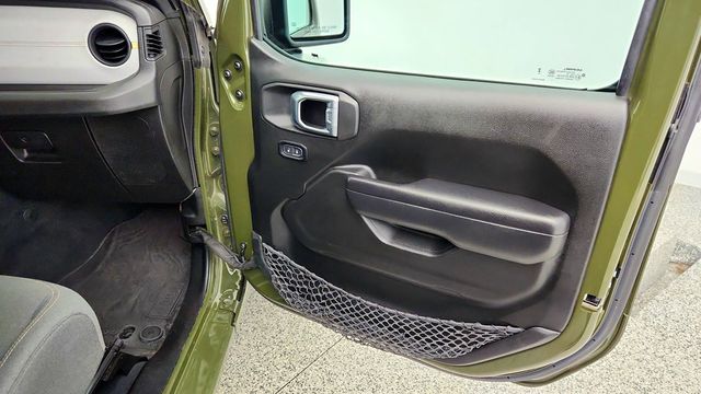 2024 Jeep Wrangler 4xe Sport S 4xe w/ Convenience Group & 3-Piece Hard Top - 23099970 - 25