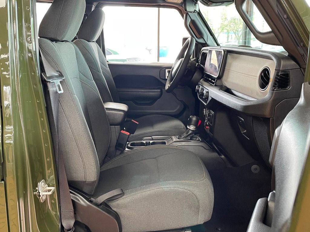 2024 Jeep Wrangler 4xe Willys 4x4 - 23016969 - 19