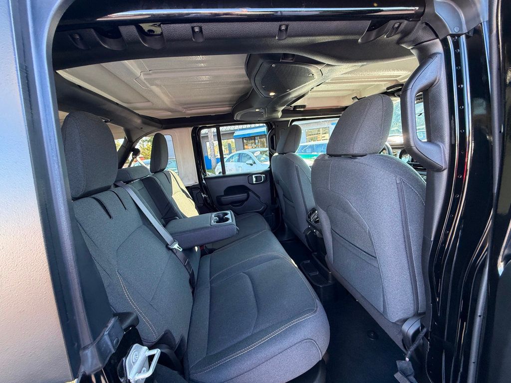 2024 Jeep Wrangler 4xe Willys 4x4 - 22929649 - 29