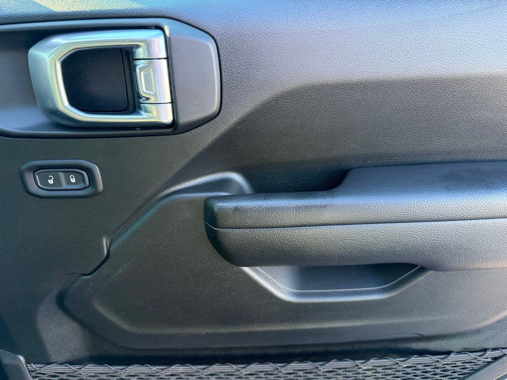 2024 Jeep Wrangler 4xe Willys 4x4 - 22929649 - 34