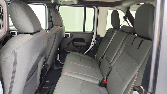 2024 Jeep Wrangler 4xe Willys 4x4 w/ Convenience Group, Black 3-Piece Hard Top & Hitch - 23032589 - 18